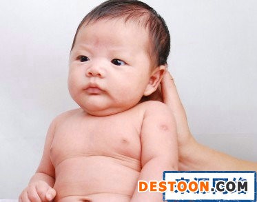 寶寶不宜接種疫苗的13種情況 寶寶哪些情況下不能接種疫苗 寶寶接種疫苗注意事項 哪些寶寶不能接種疫苗